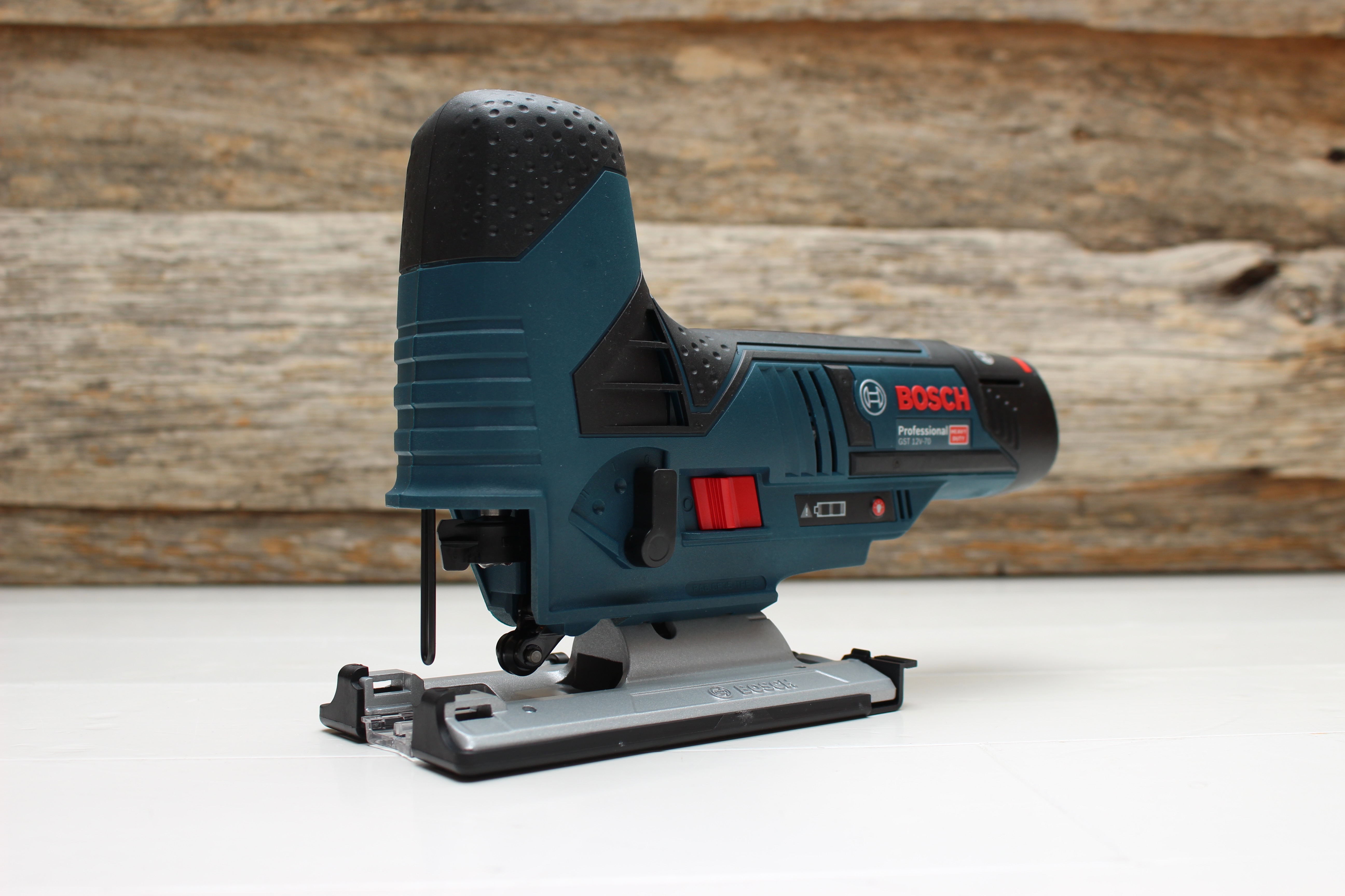 Bosch proff 12v stikksag