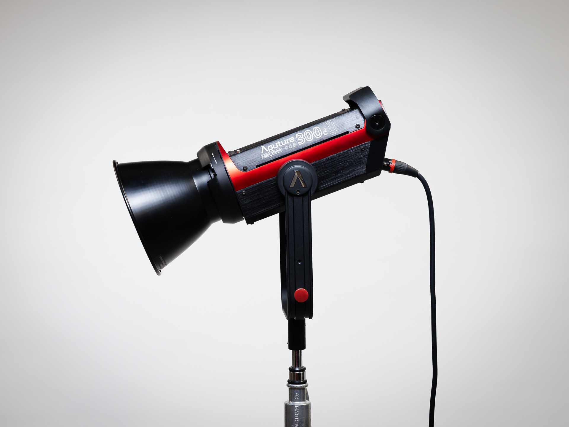 Aputure 300d mark ii