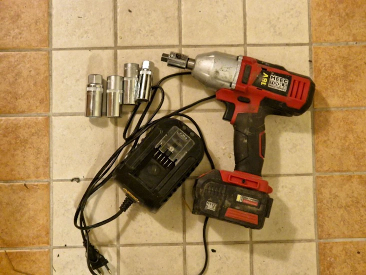 Mutterdragare 350nm batteridriven