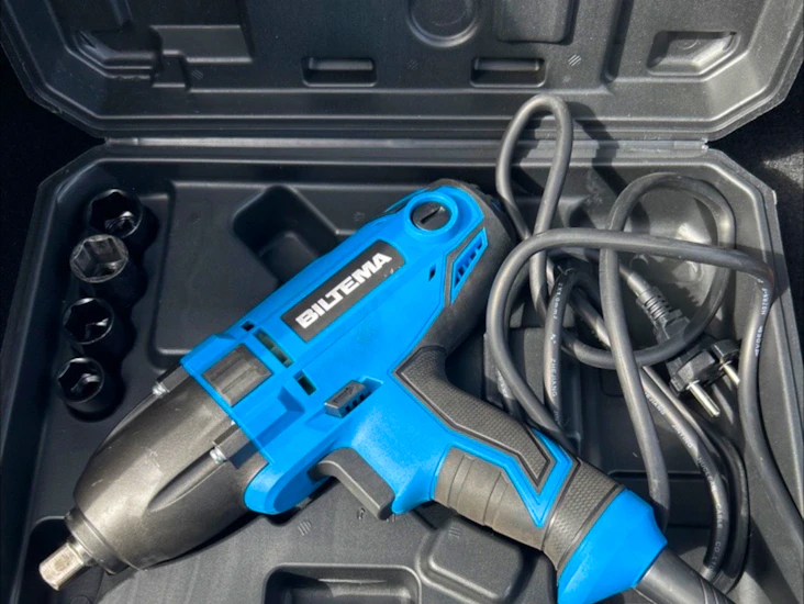 Hjulmuttertrekker - perfekt til dekkskifte