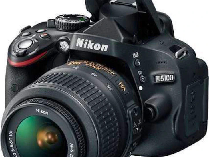 Nikon d5100