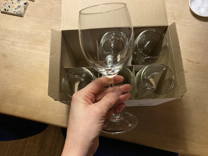 42 stycken vinglas från ikea