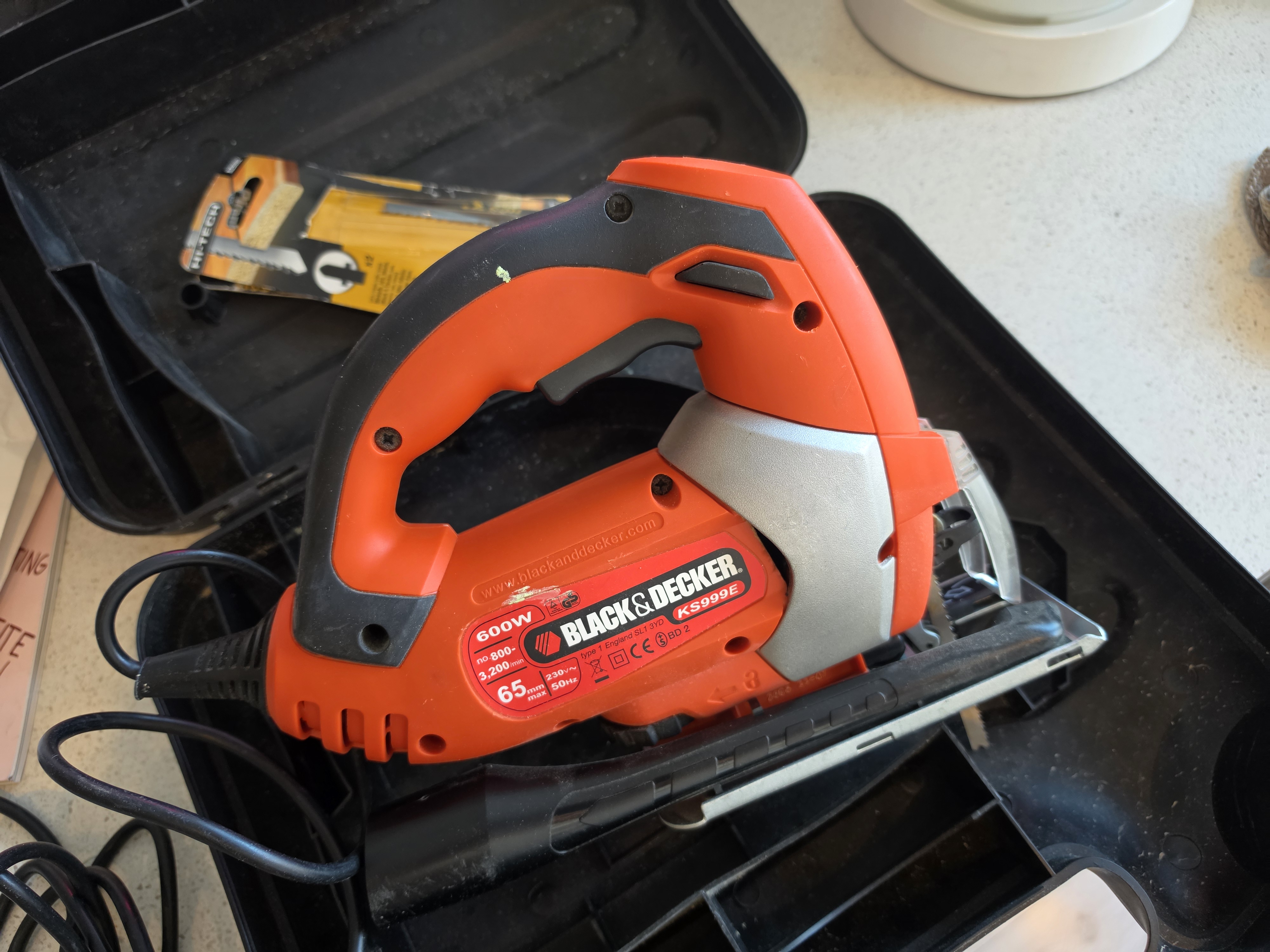 Enkel stikksag black&decker ks999e