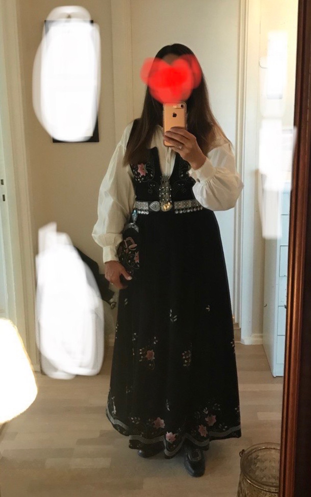 Lundeby bunad / drakt