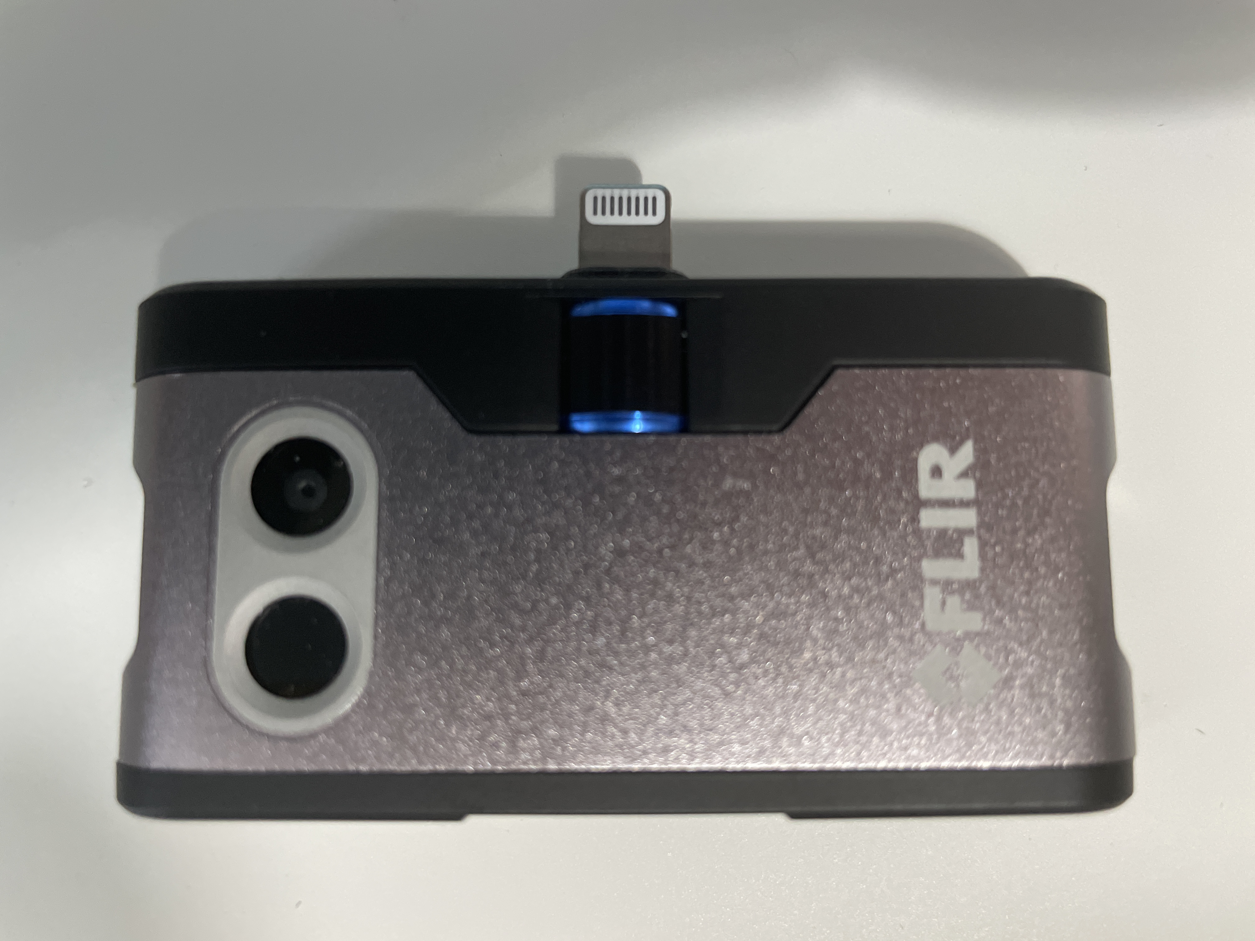 Flir one gen3 thermal camera iphone