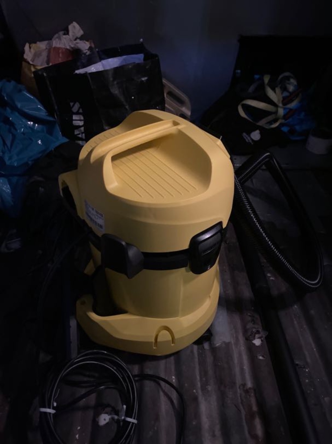 Grovdammsugare kärcher wd3 