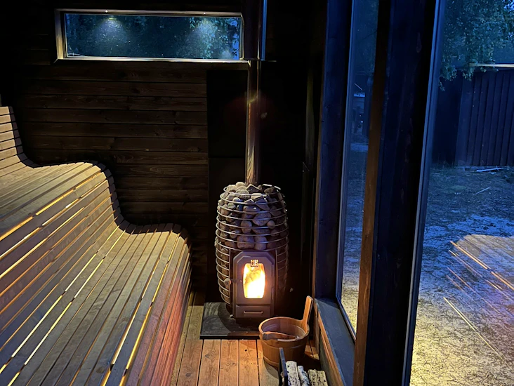 Bastubad vid vätterns strand