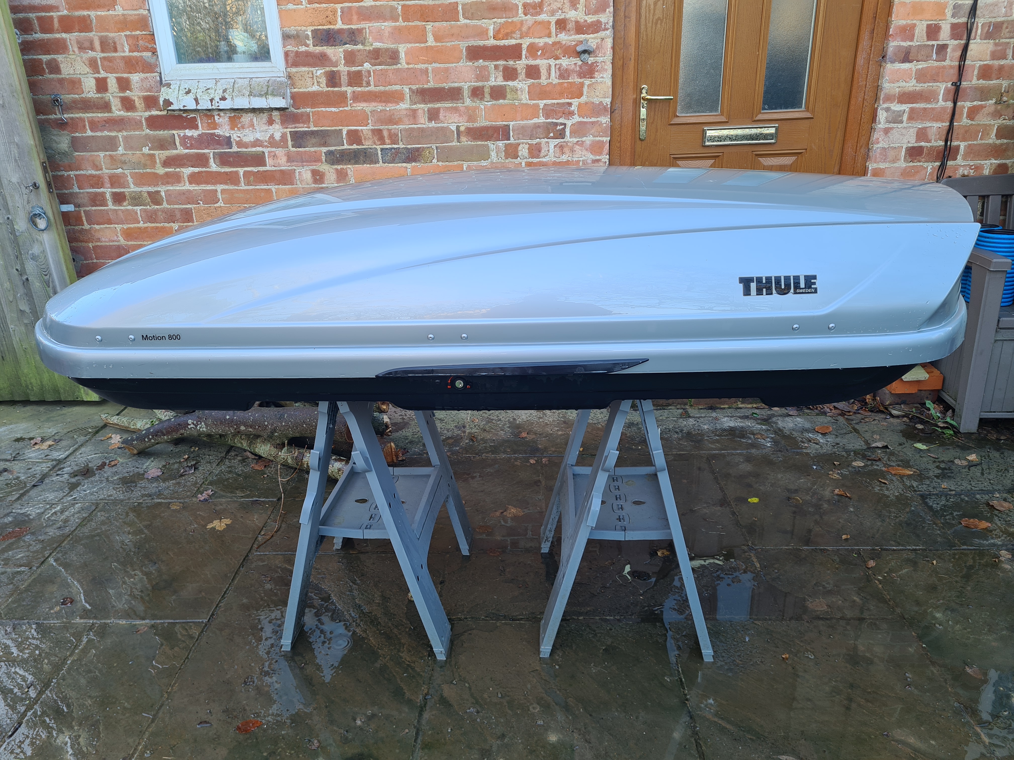 Thule motion 800 roof box 460l
