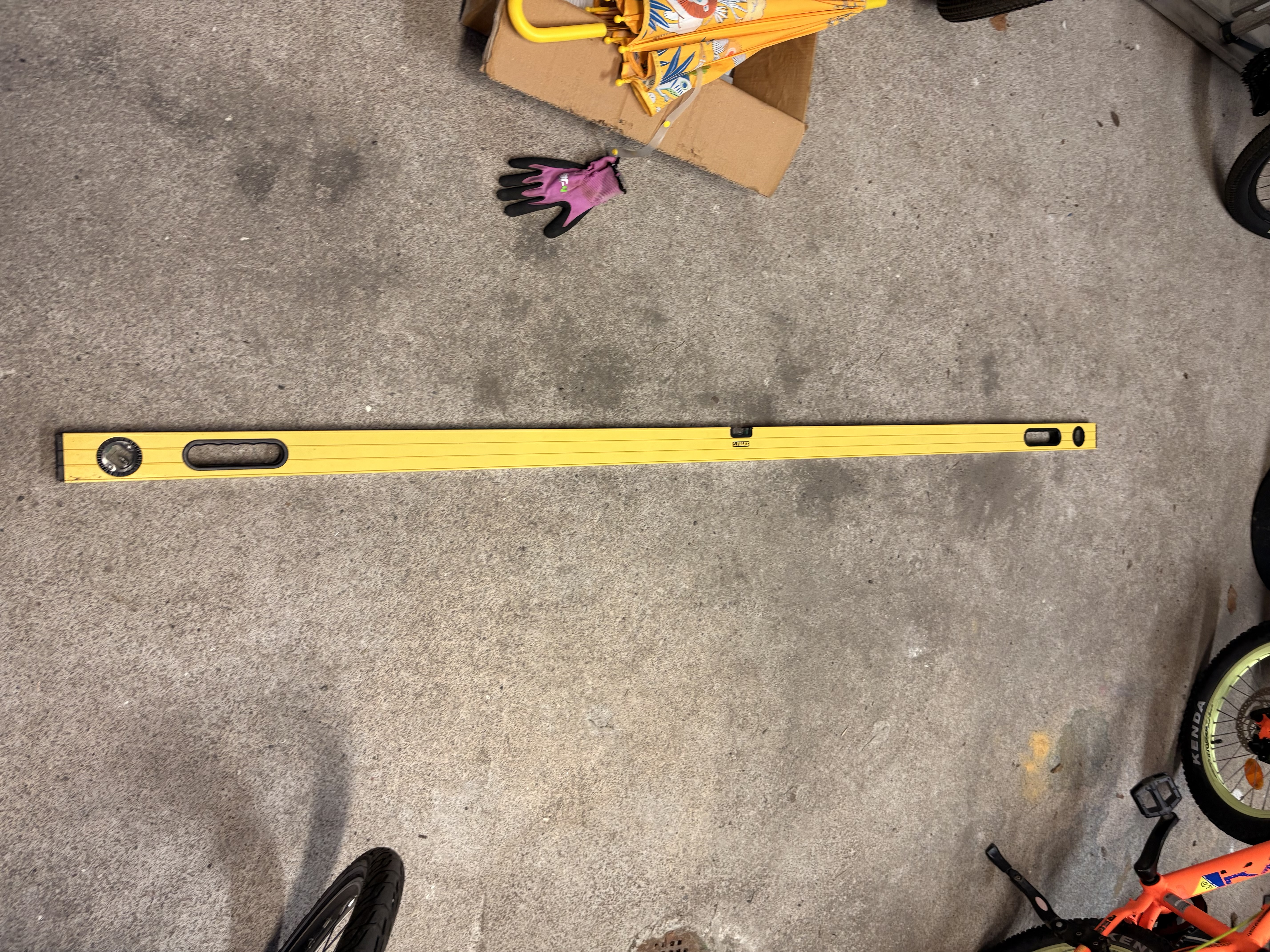 Falke vattenpass 200 cm
