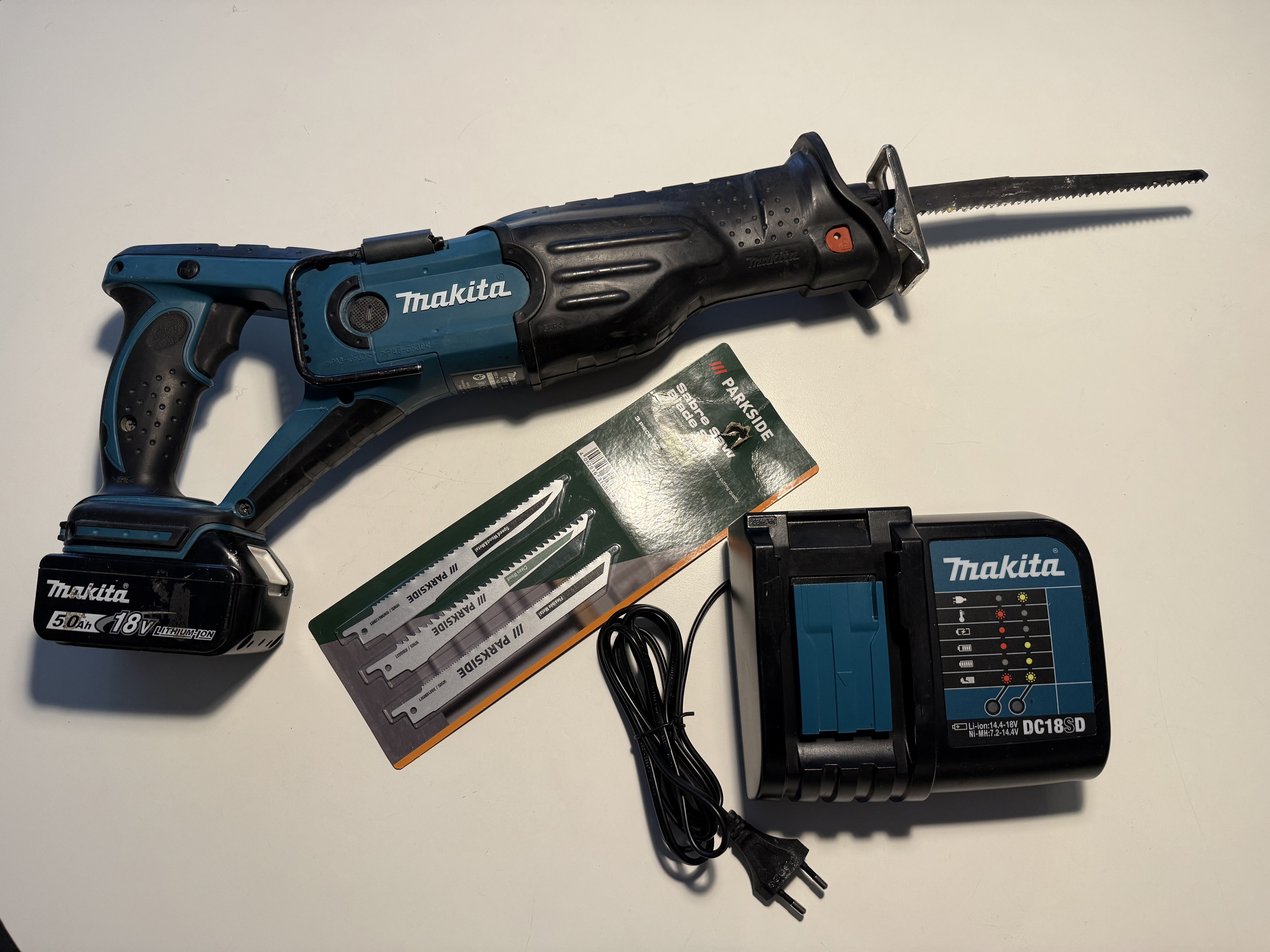 Makita tigersåg 18v