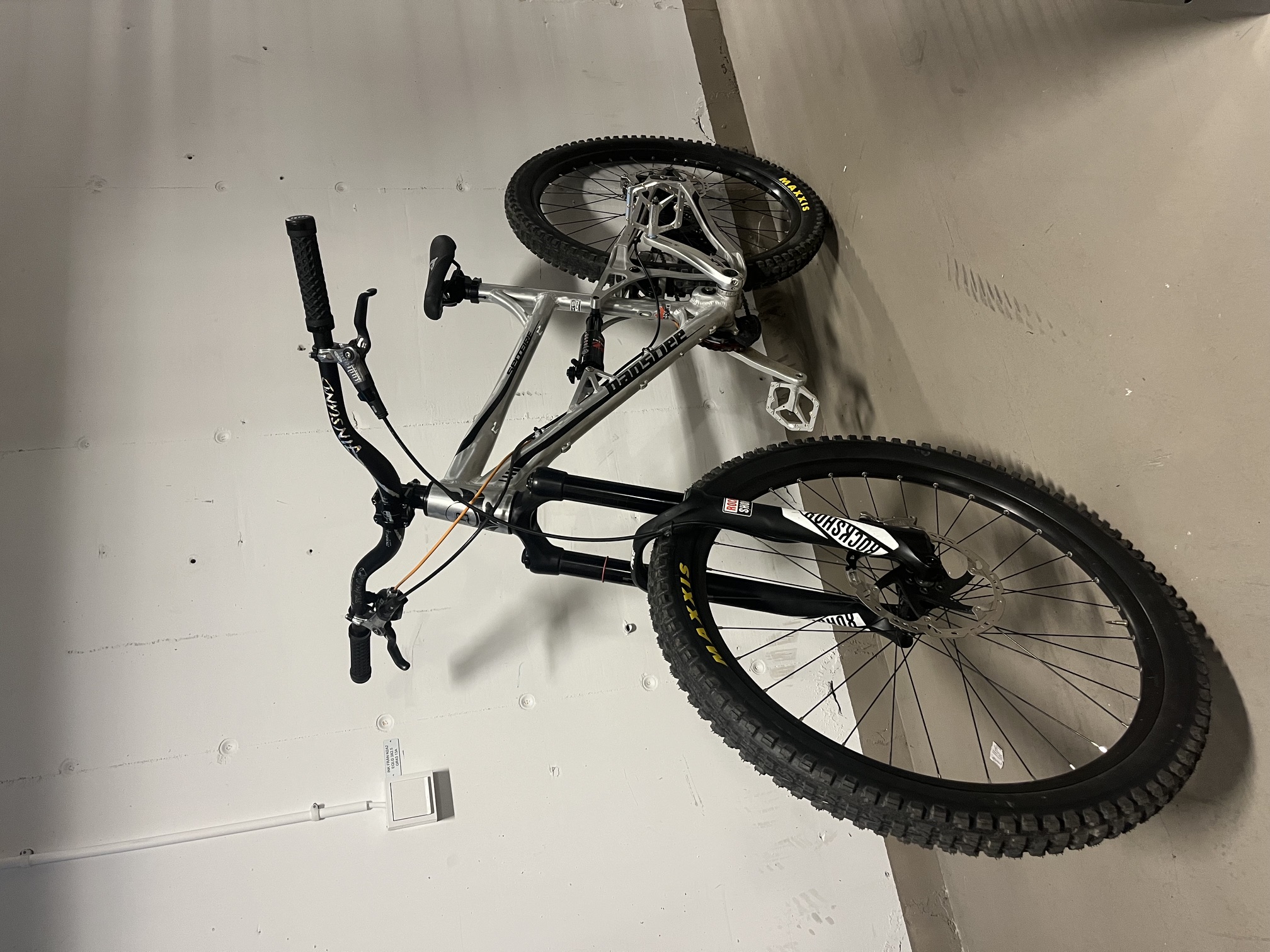 Banshee spitfire mtb enduro
