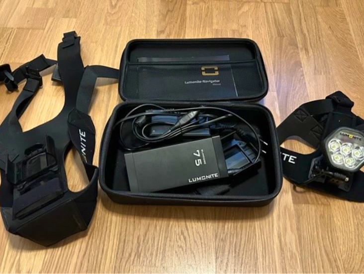 Otsalamppu lumonite navigator2 + akkuliivi