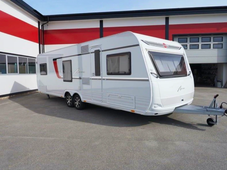 Bürstner averso 720 tk