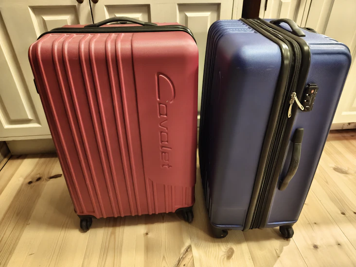 Cavalet resväska med hjul 68-75 liter