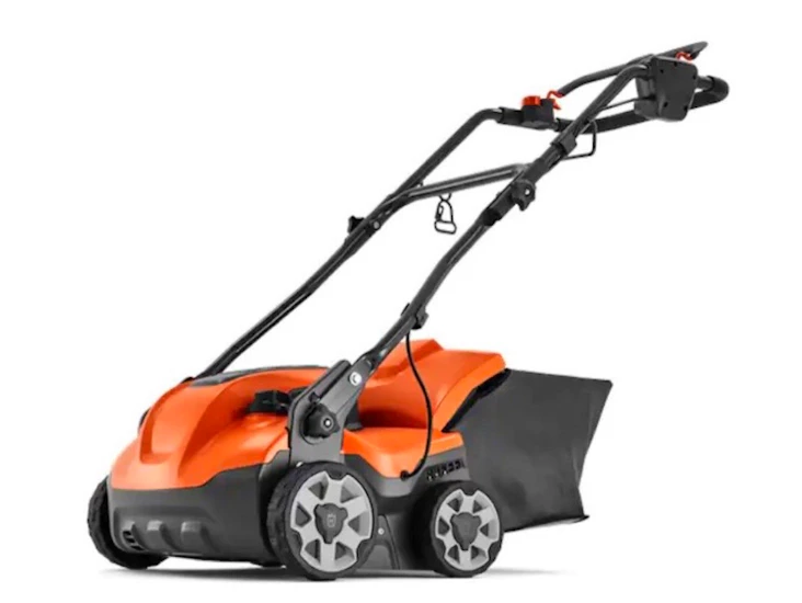 Husqvarna mossrivare/vertikalskärare s138c el