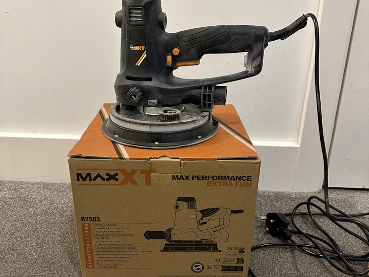 Maxxt handheld drywall sander 810w electric sander for walls,rough and fine sanding - variable speed, upgraded pad, adjustable suction, self-dust-extraction