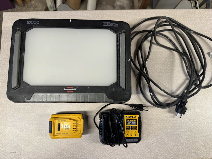 Proffslampa brennenstuhl 10050 led arbetsbelysning inkl batteri