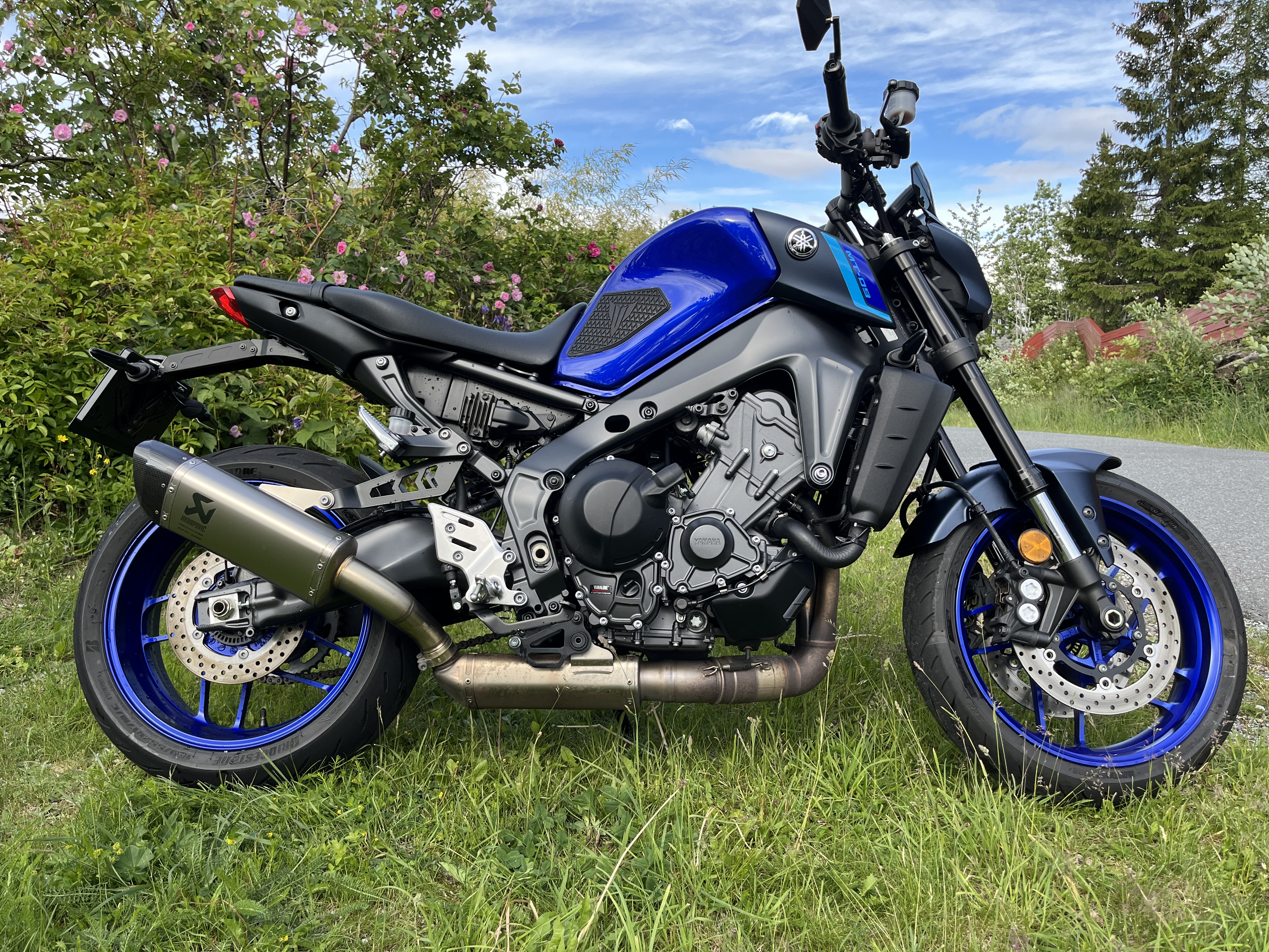 2023 yamaha mt09