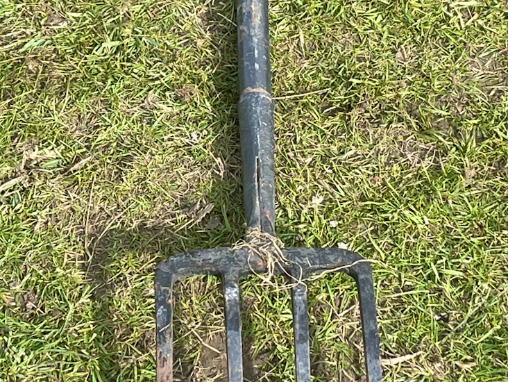 Heavy duty steel garden digging fork handle allotment farm etc.