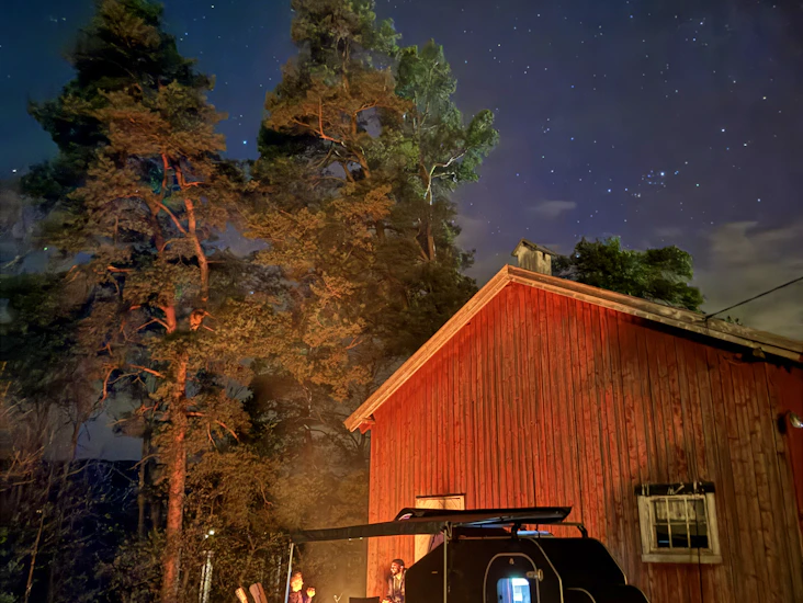 ✨ your private glamping getaway – on wheels! ✨