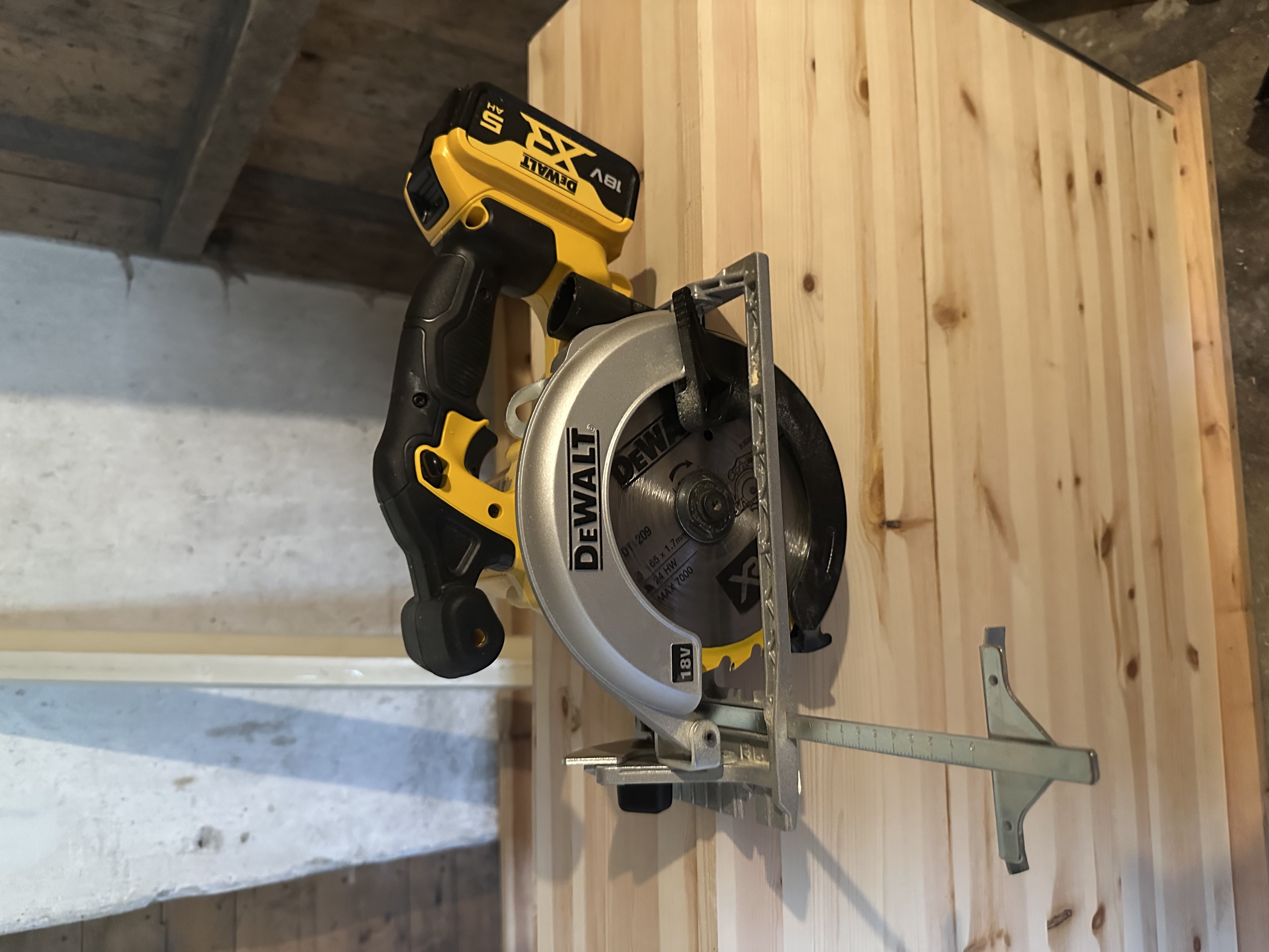 Dewalt sirkelsag på batteri