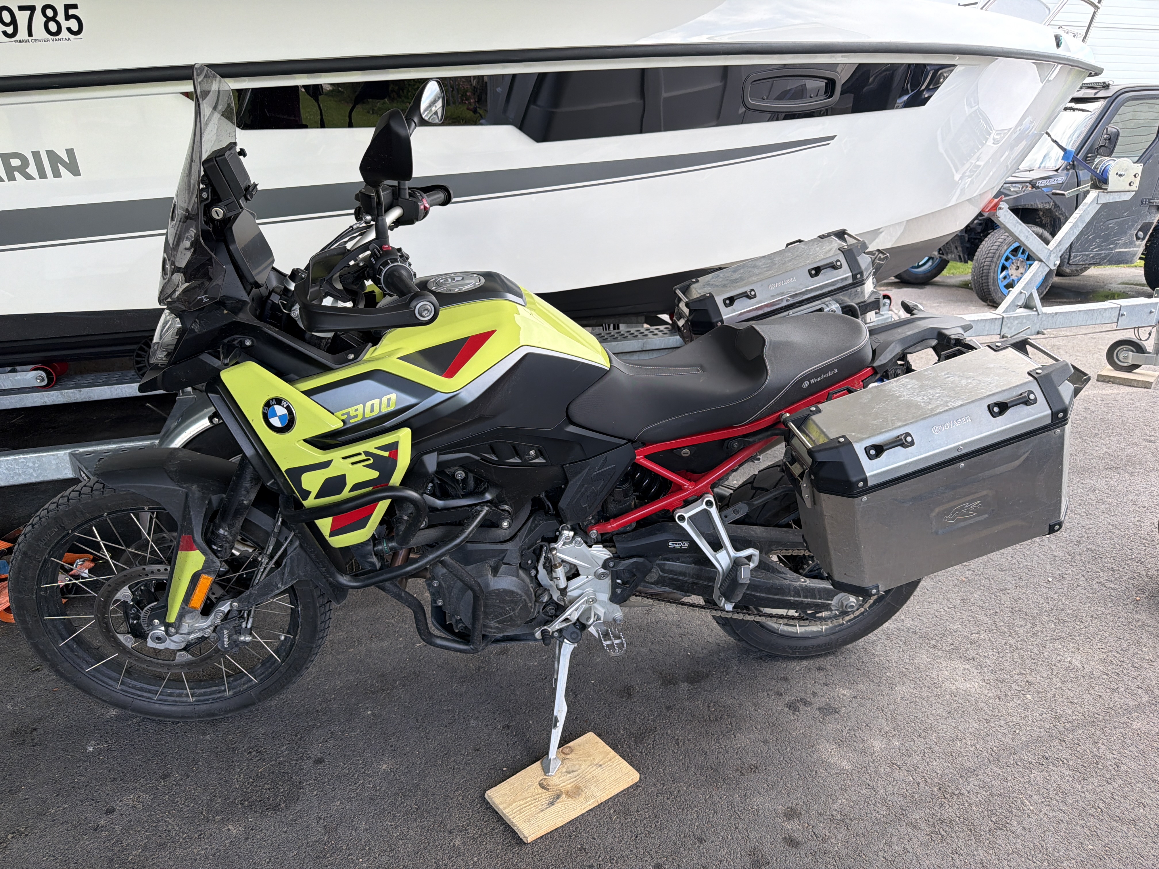 Bmw f900gs
