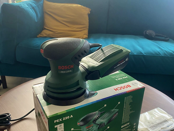 Bosch random orbit sander