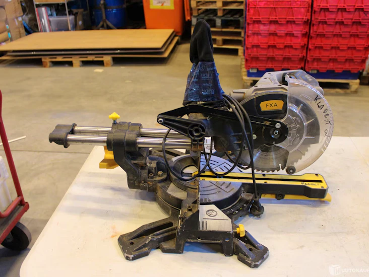 Fxa katkaisu- ja jiirisaha