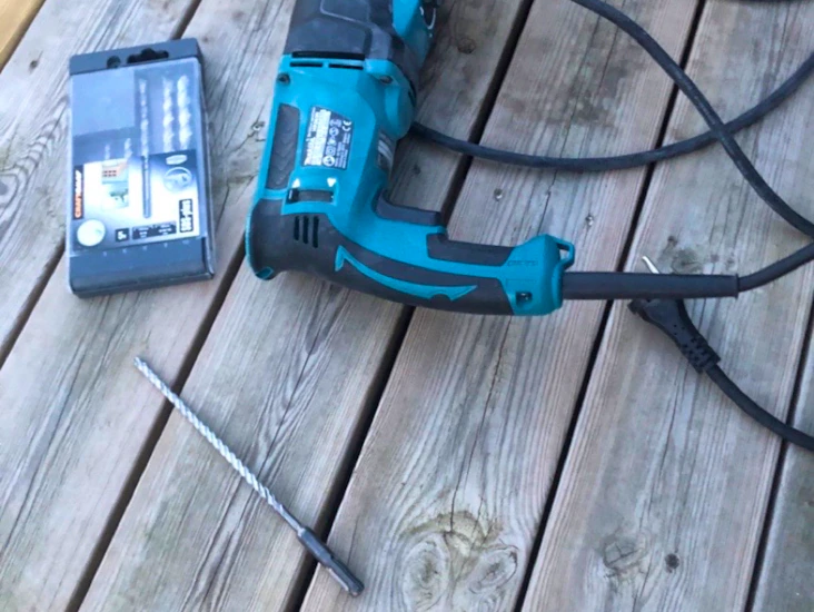 Makita borrhammare hr2630