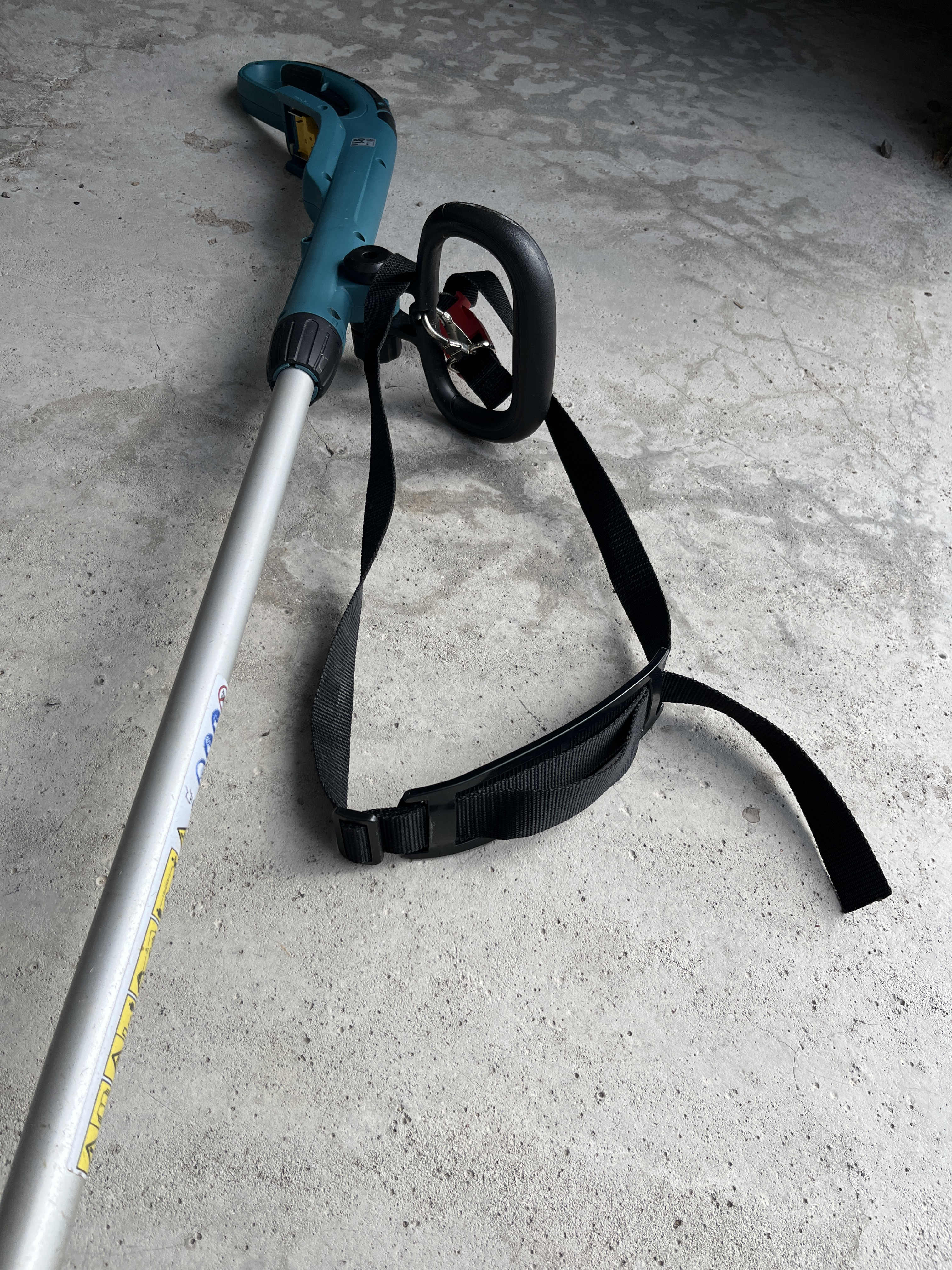 Makita kantklipper