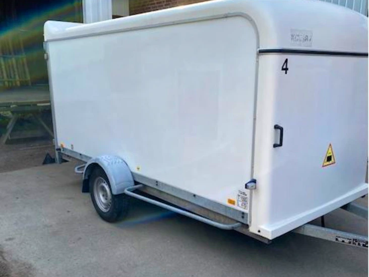 Brenderup skåpssläp 9 m3