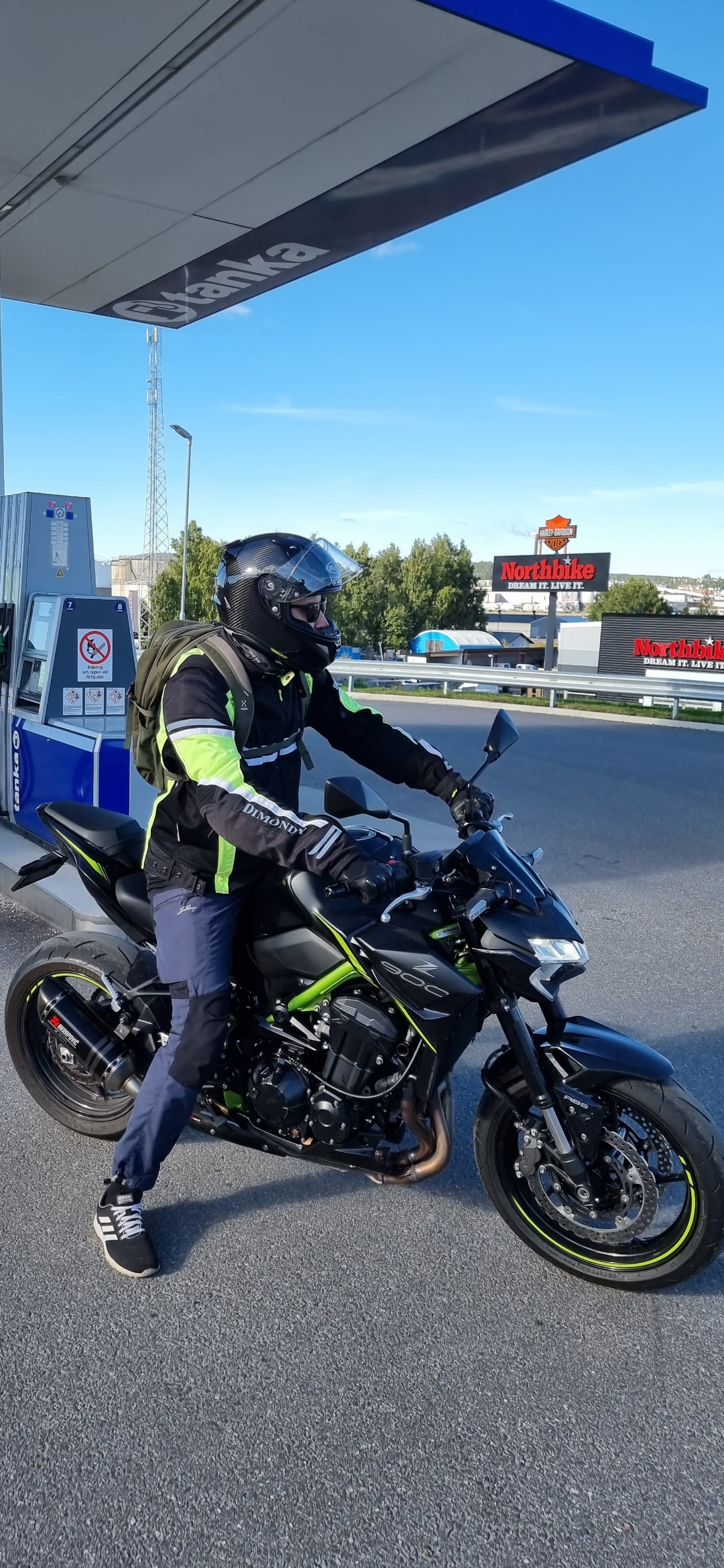 2022 kawasaki z900