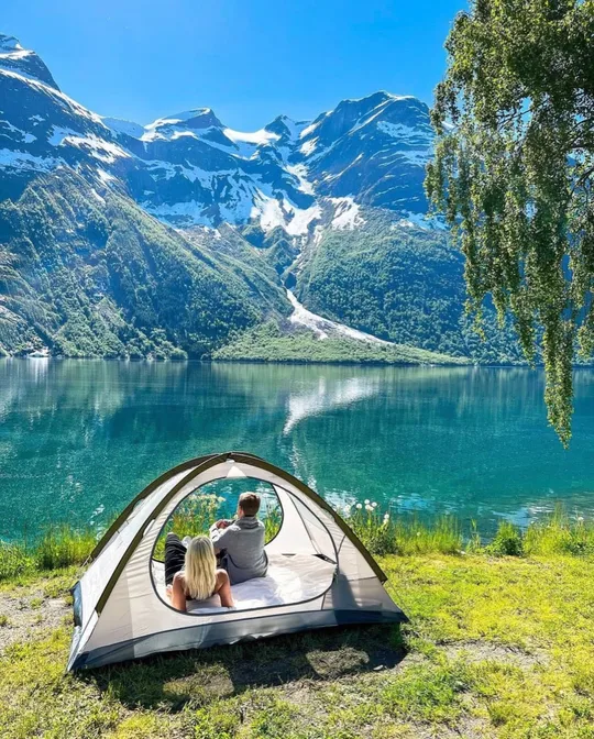 Sydvang utoset telt for 2 personer