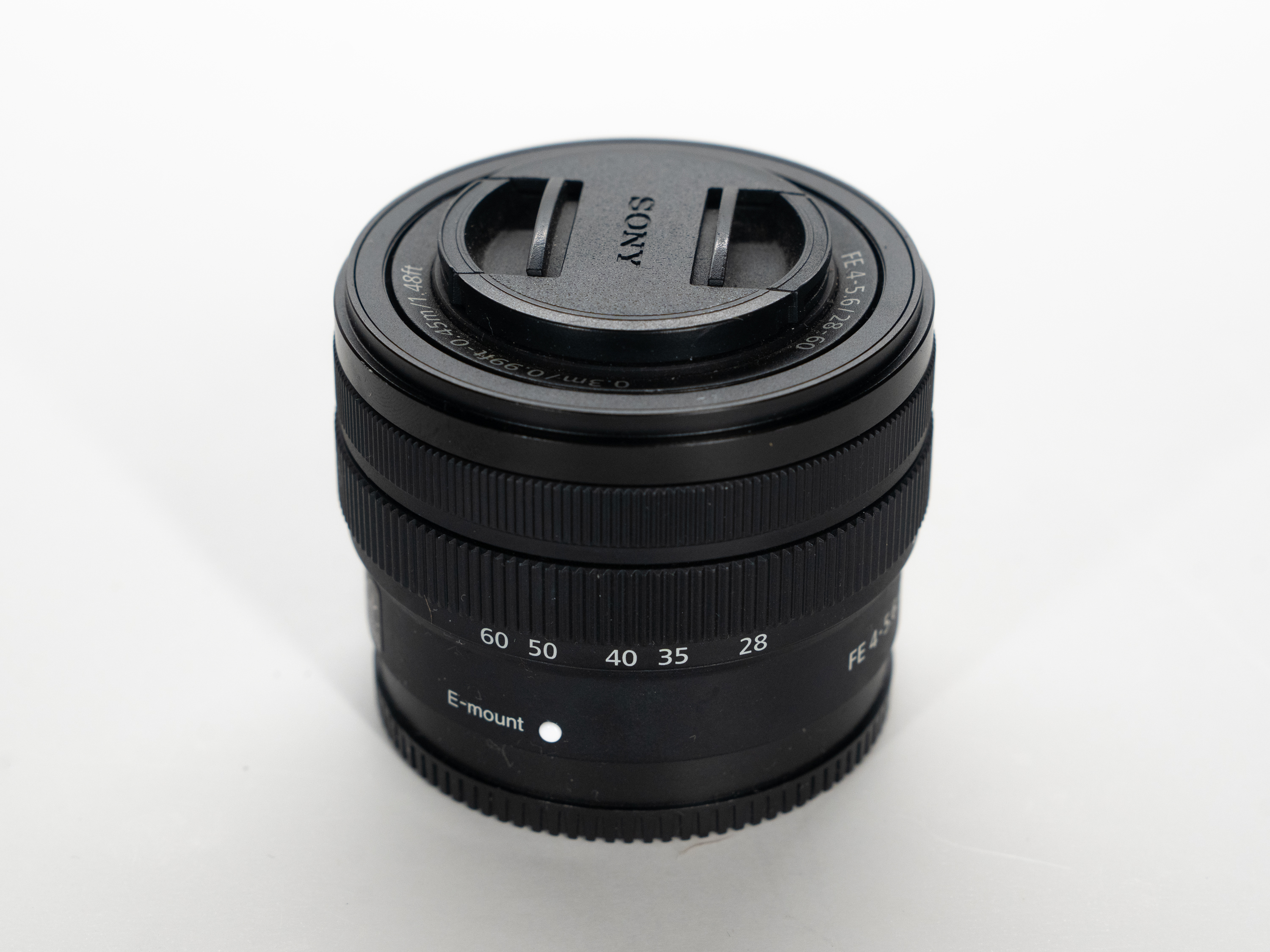 Sony fe 28–60mm f/4–5.6 lens (e-mount)