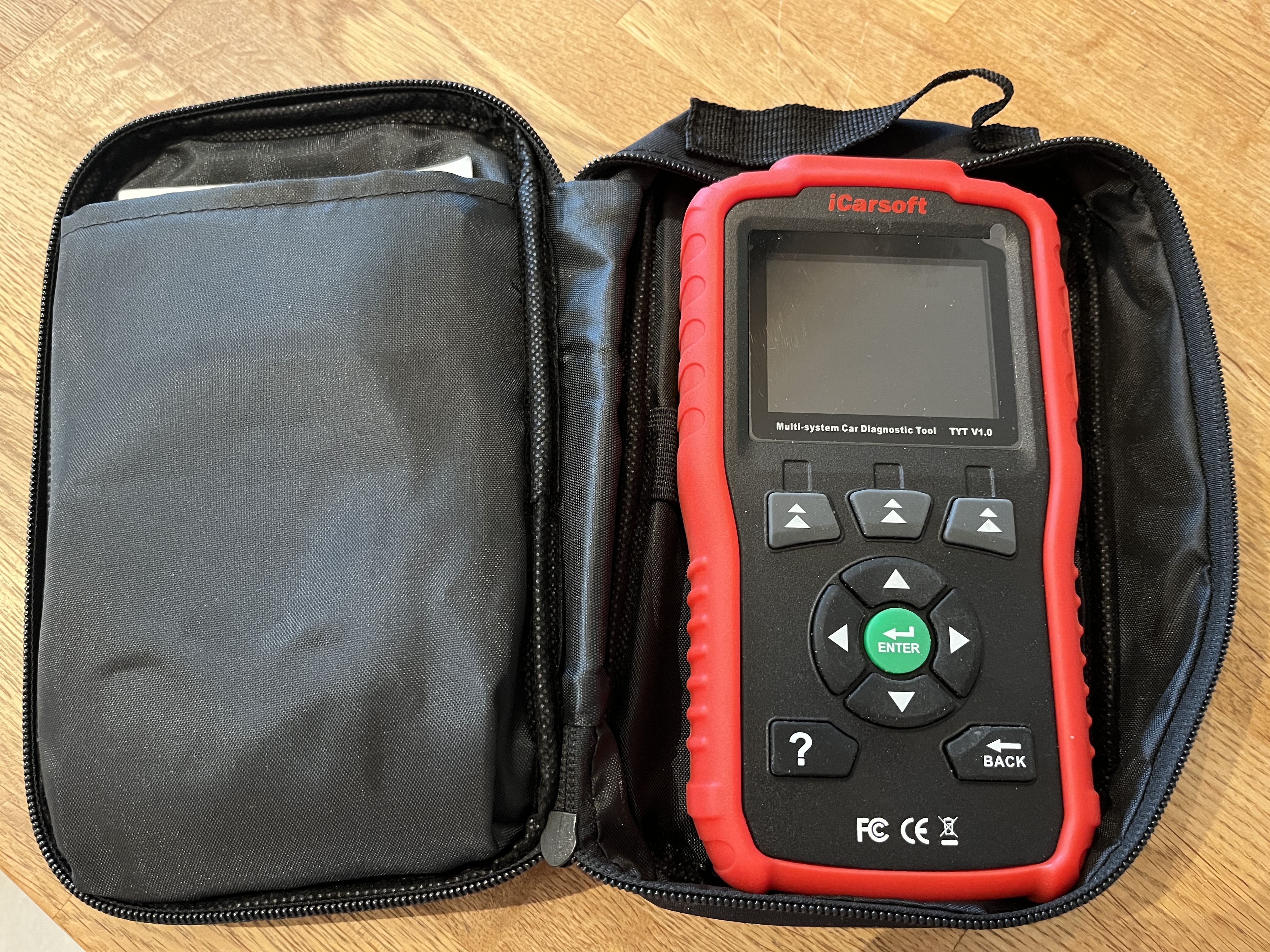 Icarsoft tyt v1.0 diagnoseverktøy