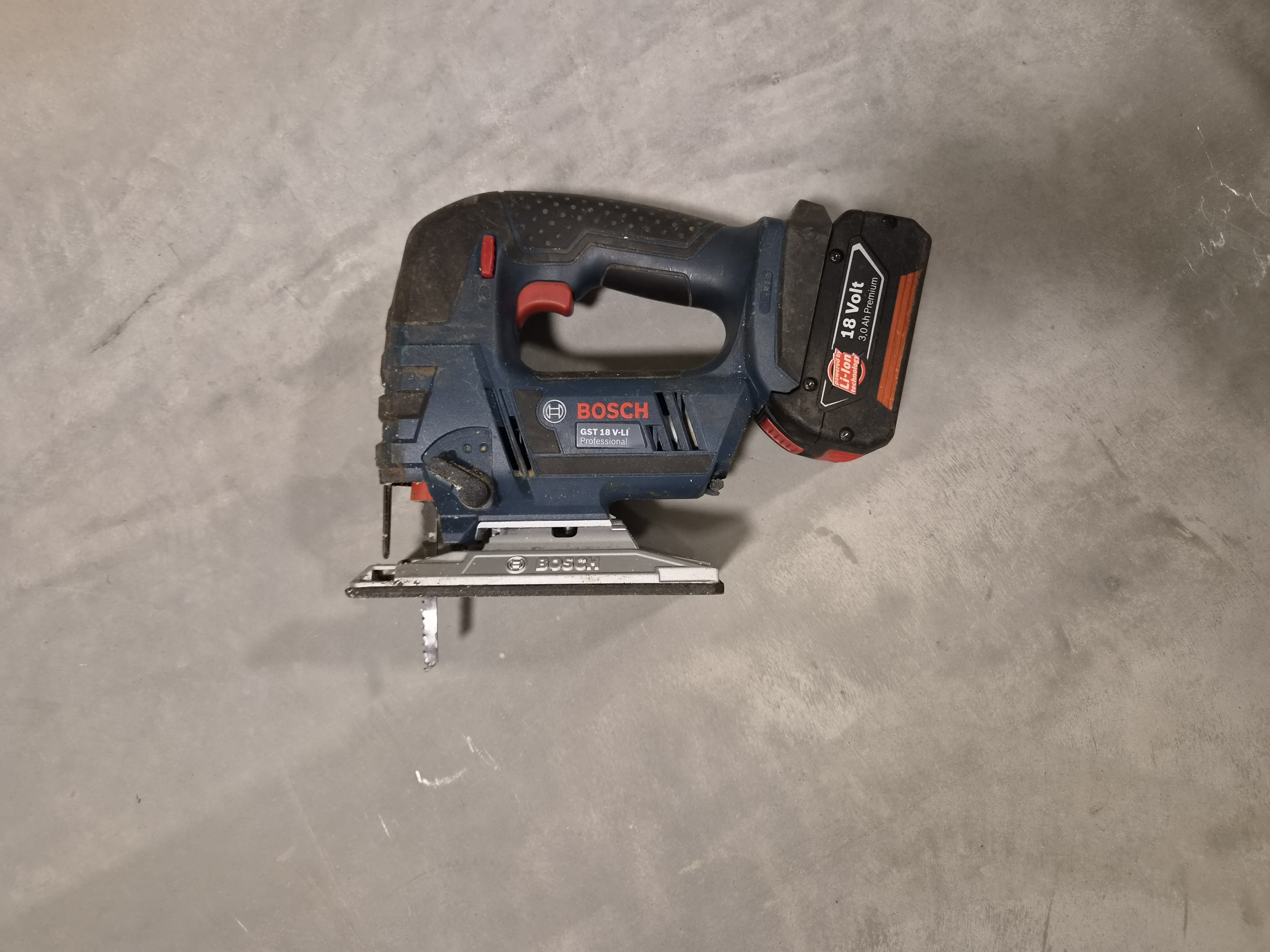 Bosch gst 18 v-li stikksag