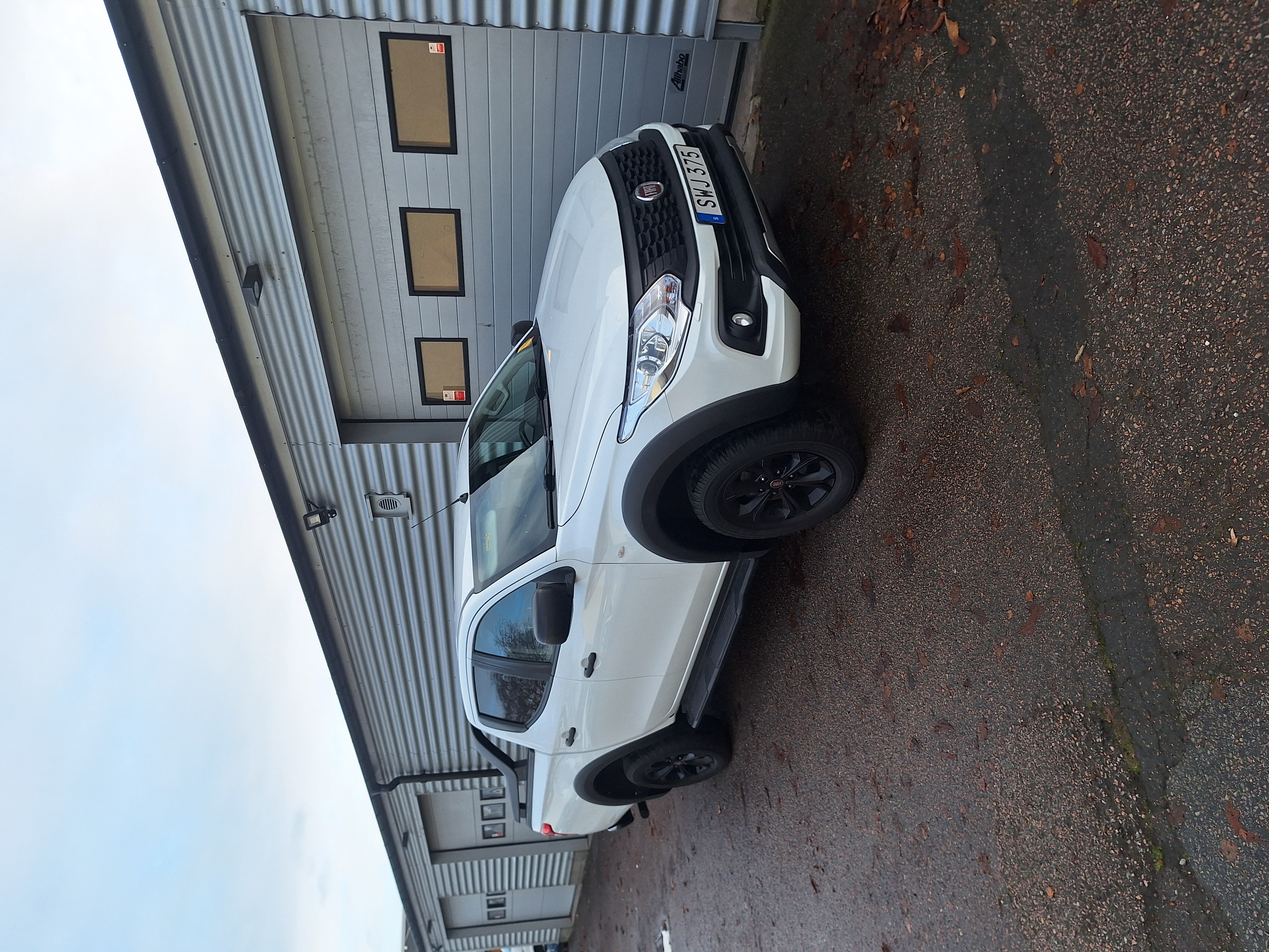 Pickup truck fiat fullback