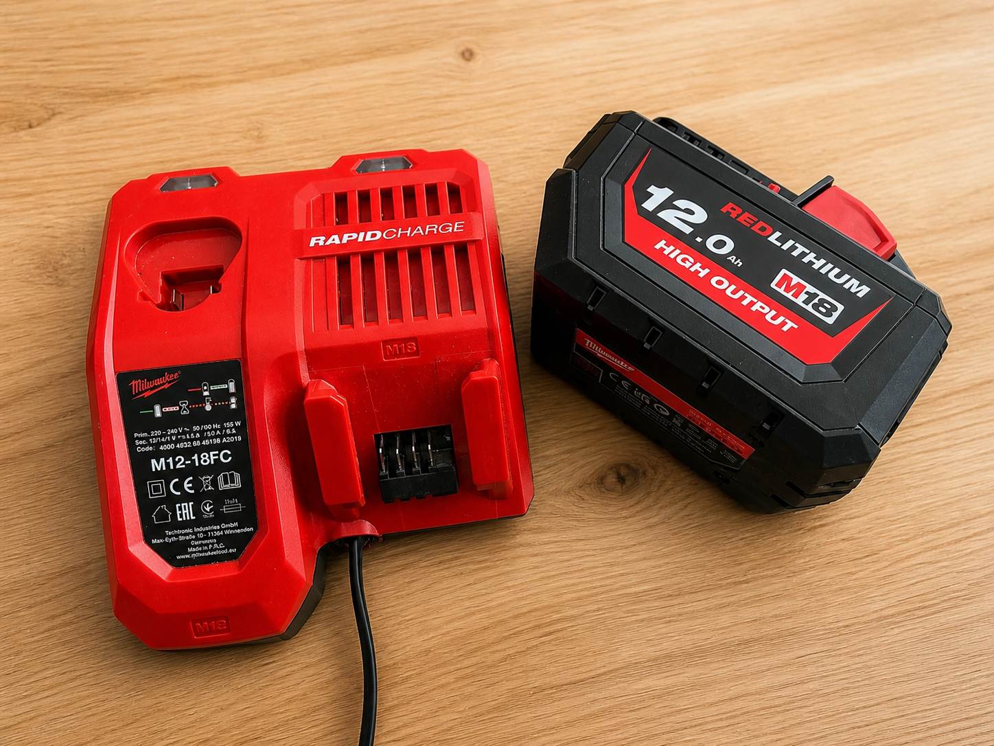Titel milwaukee m18 batteri 12.0ah + snabbladdare | ekerö