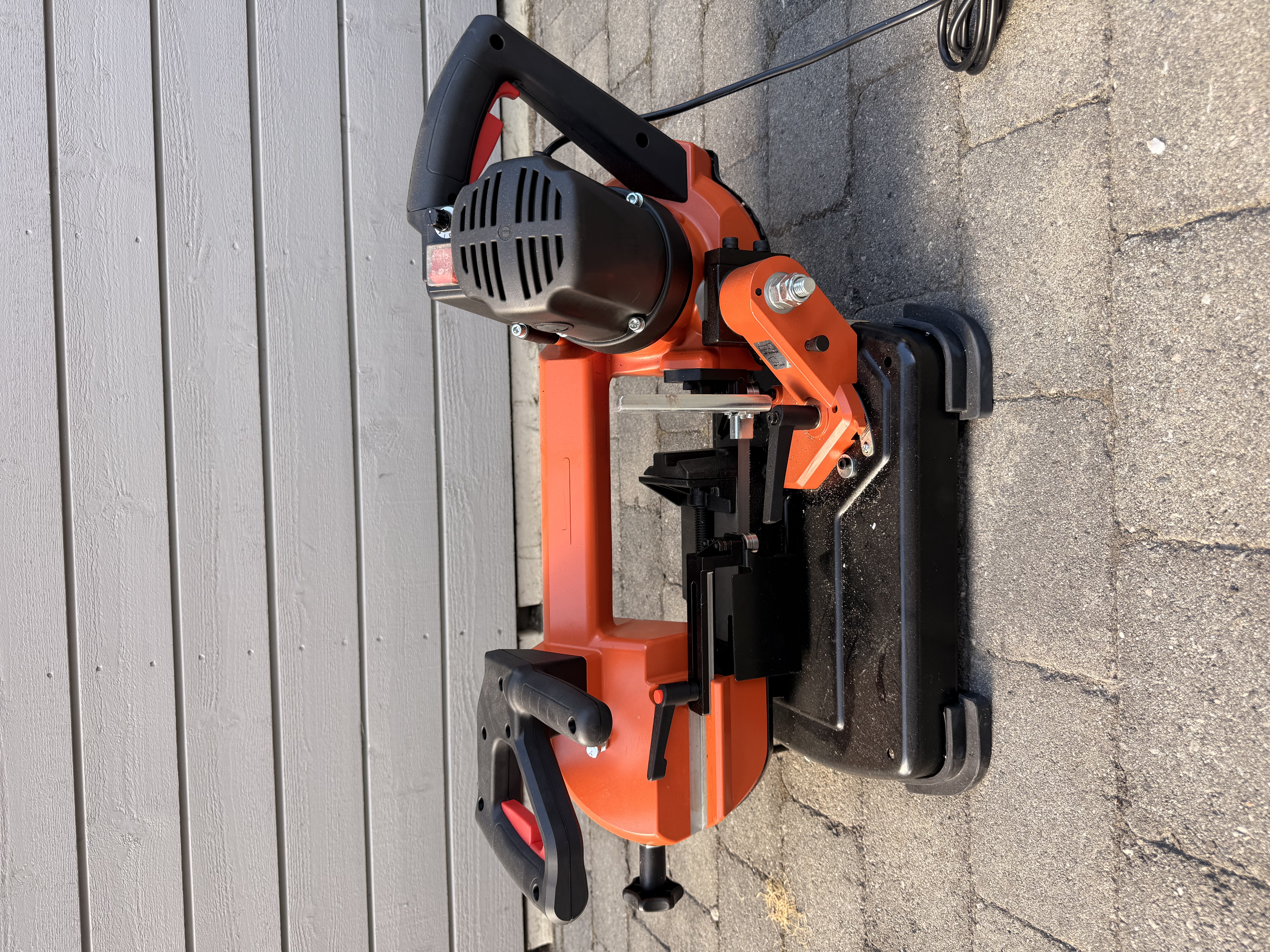 Bånnsag portabel mobil 230v