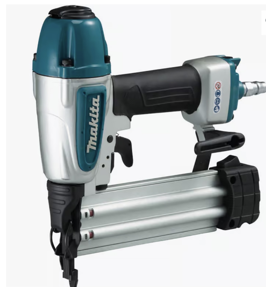 Makita dykkertpistol og kompressor