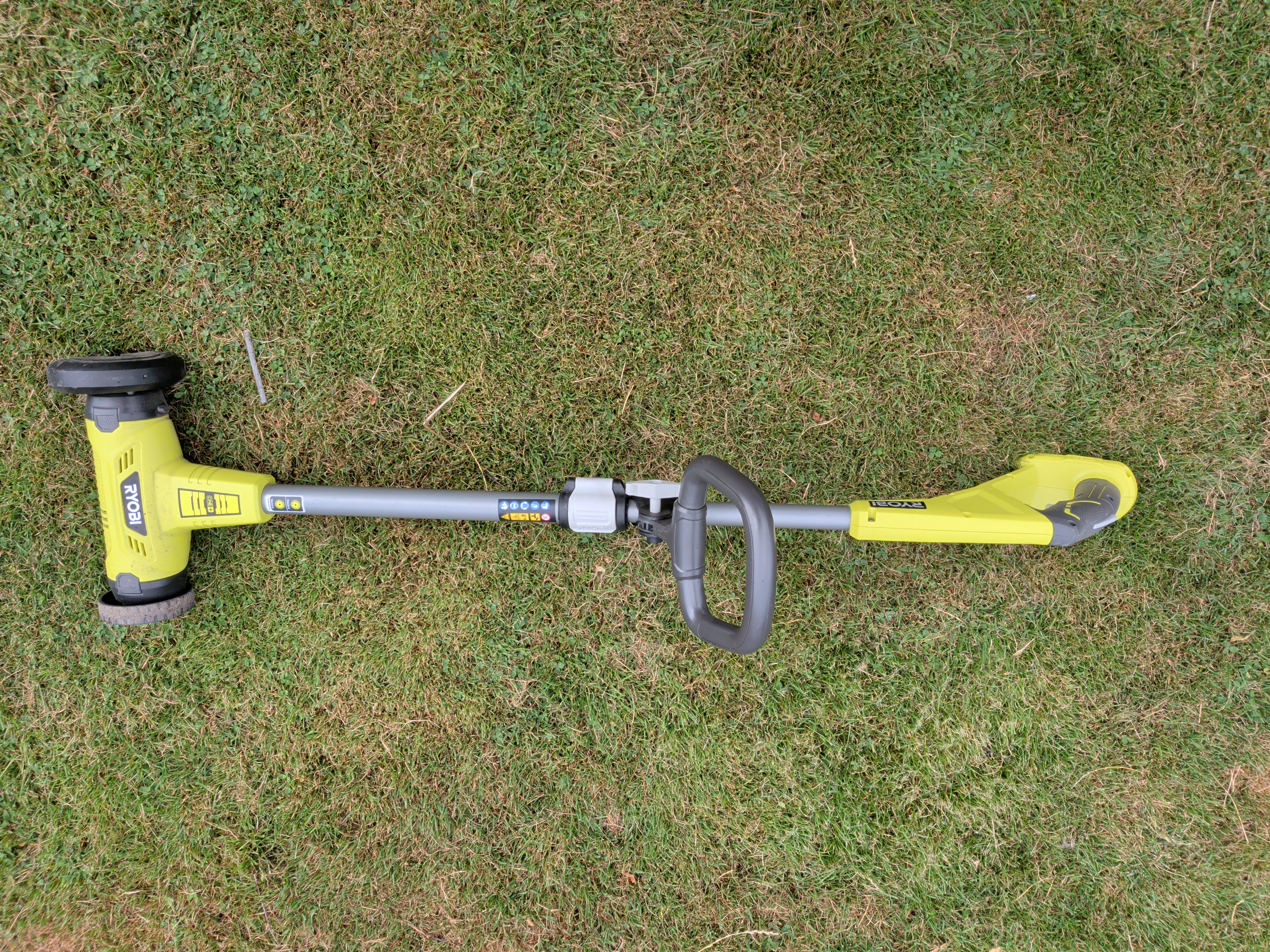 Ryobi plattrensare