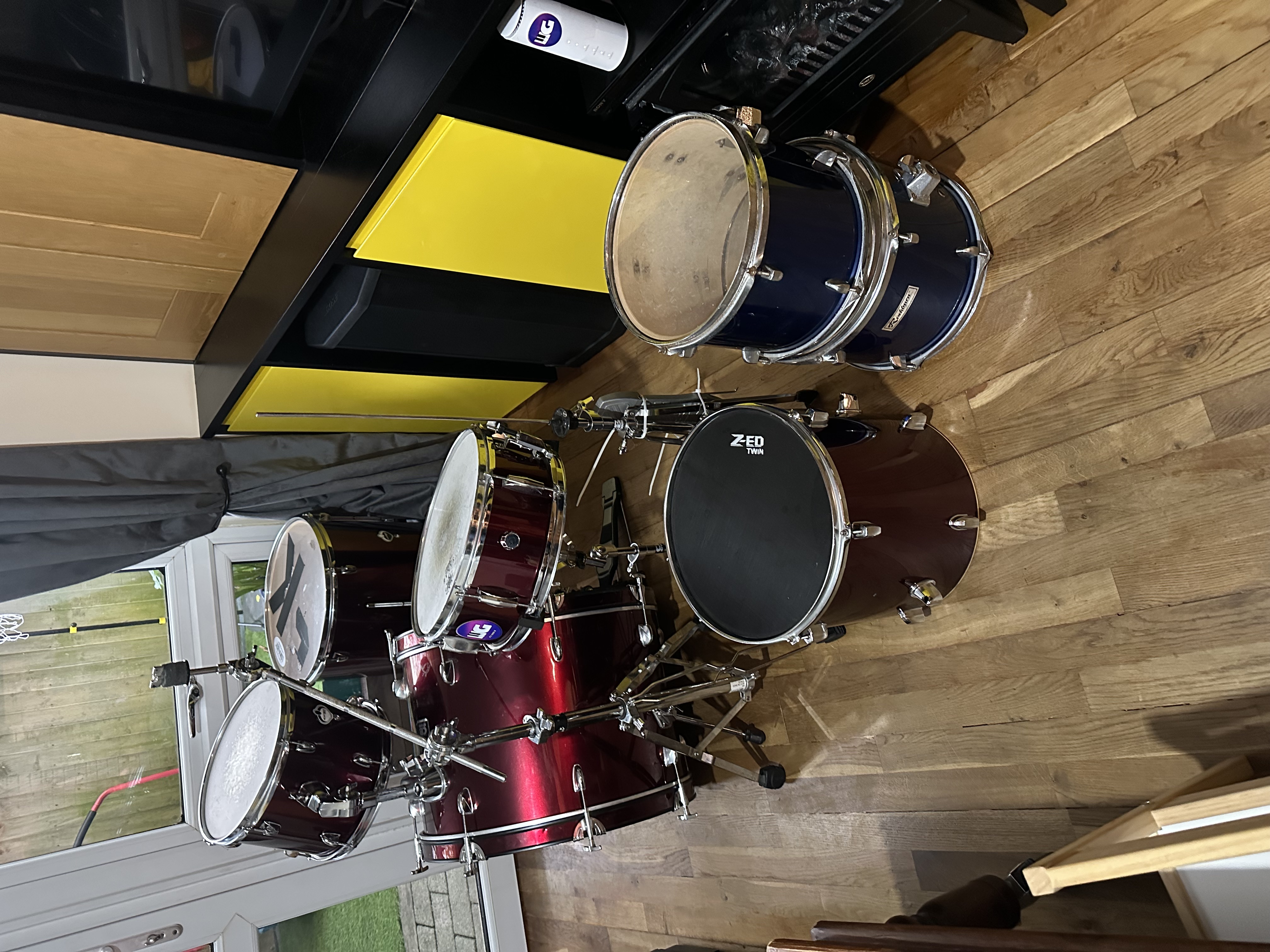 "cb drums" cherry drum set number 1 (1 tom) no cymbals