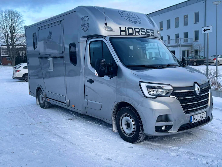 B-korts hästlastbil uthyres 🐴