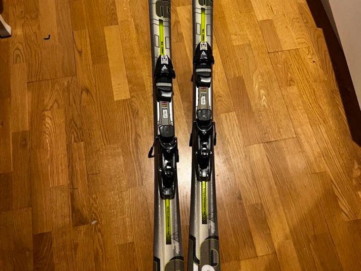 Carving skis for beginners