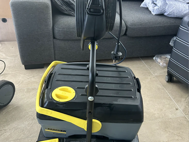 Skuremaskine-gulvvasker