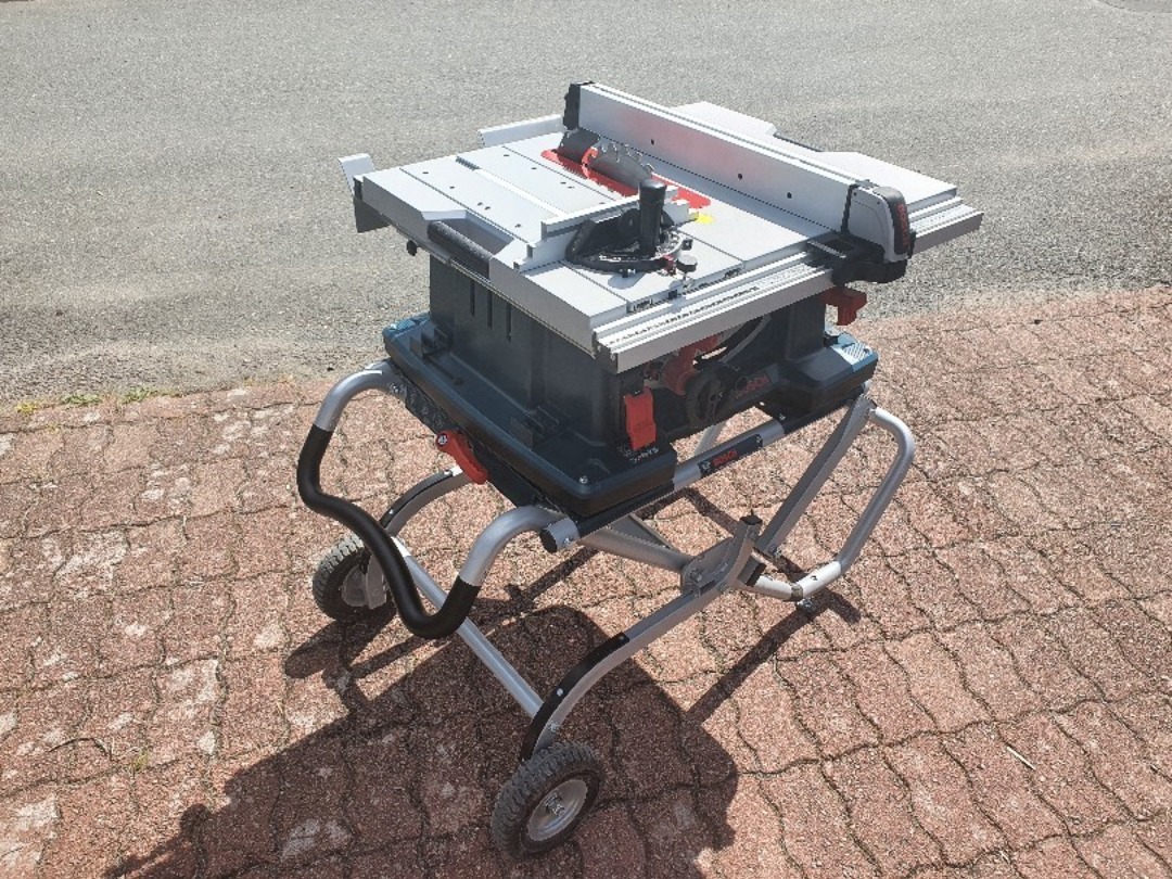 Bordssåg bosch gts 10xc med rullvagn gta 60w