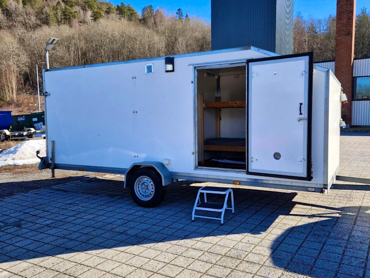 Skaphenger motorsport - egen bodel.