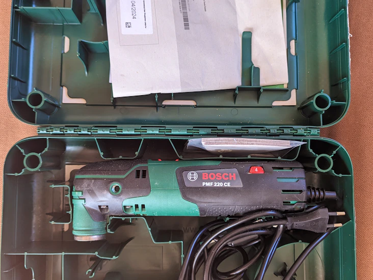 Multiverktyg bosch 220w