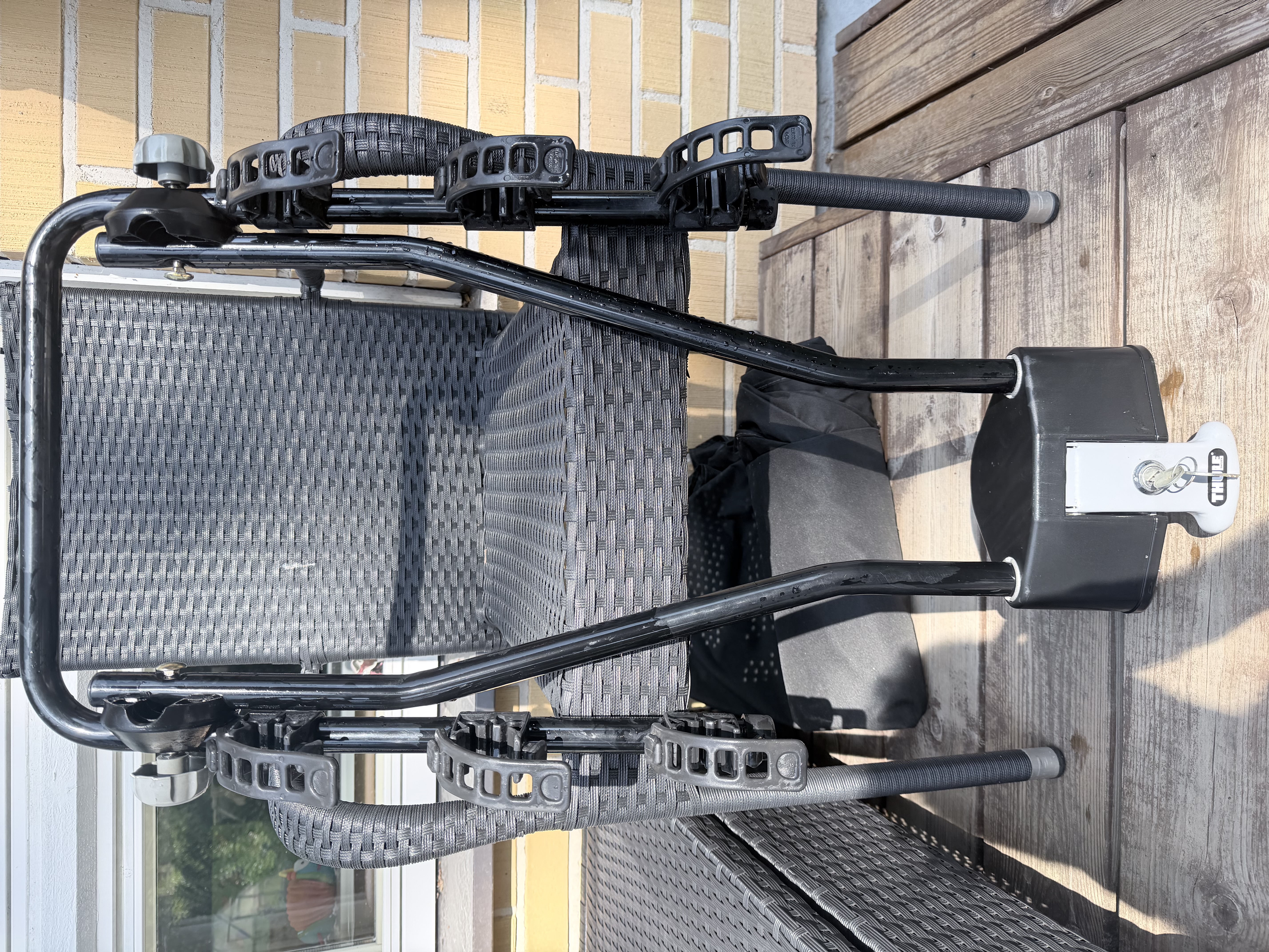 Thule-pyöräteline vetokoukkuun – 3 pyörälle
