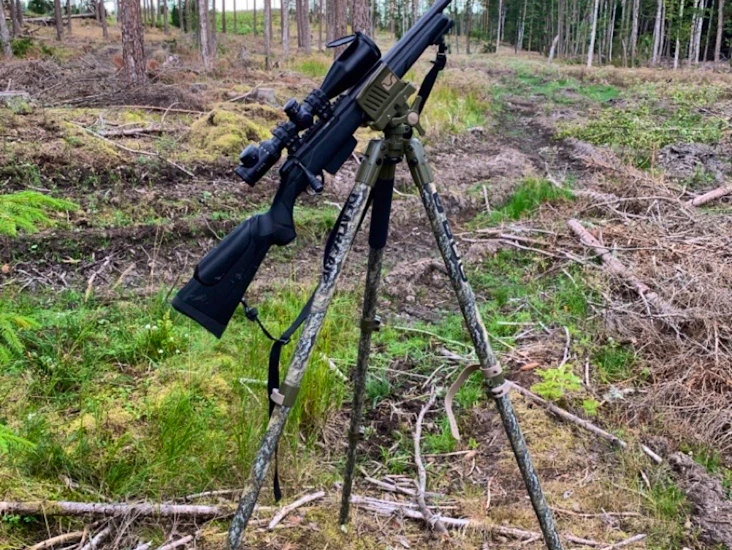 Skjutstöd: bog-pod death grip clamping tripod